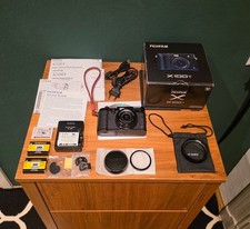 Fujifilm X100T APS-C - 23mm