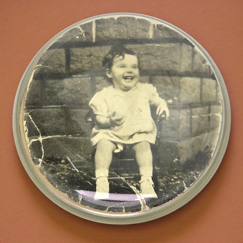 Antico fermacarte fotografico