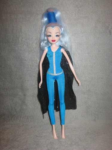 Winx club fashion doll 2012 - club,
