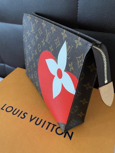 Louis vuitton game - game, on