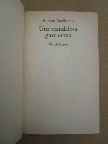 Una scandalosa giovinezza - una,