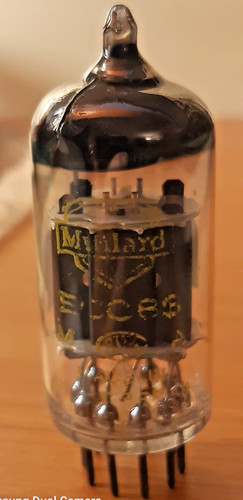 Mullard 12ax7 ecc83 valve - mullard,