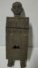 Antico Strumento Musicale Africano In Legno