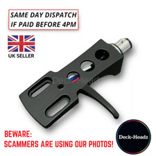 Cuffia nera con fili per