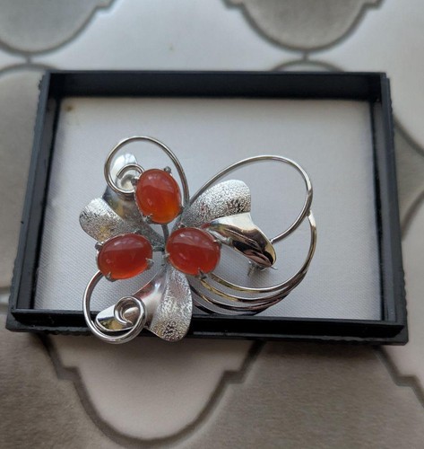 Spilla vintage con fiori