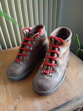 scarponi vintage da montagna