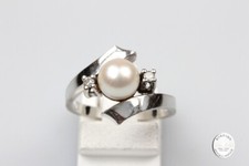 Anello In Oro 14 Carati Con Perla E 2 Diamanti