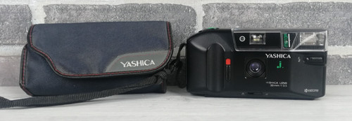 Yashica fotocamera - j,