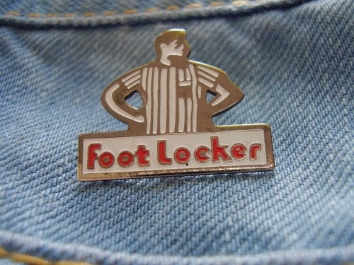 Pin foot locker logo - foot,