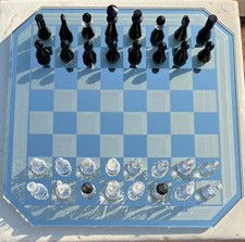 SWAROWSKI SCACCHIERA COMPLETA DI SCACCHI. SENZA SCATOLA ORIGINALE