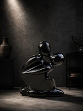 Grande scultura astratta