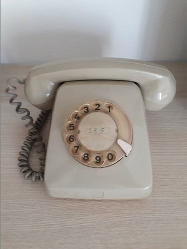 Telefono disco - a,