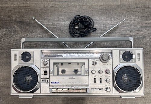 Radio stereo portatile vintage