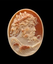 STUPENDO CAMMEO CONCHIGLIA FATTO A MANO NETTUNO