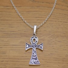 Collana e catena con pendente