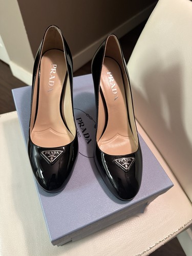 Brand new prada pumps - new,