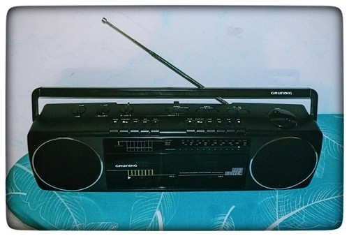 Radio registrat doppia - radio, registrat.