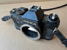 Yashica FX-D Quartz senza