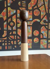 BAMBOLA KOKESHI FAMILY ARPER DESIGN LIEVORE ALTHERR MOLINA 2014 VINTAGE ACERO