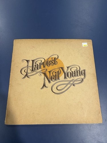 Neil young harvest 2032 - neil,