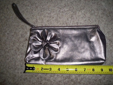 CLUTCH SEPHORA FLOWER USATO IN