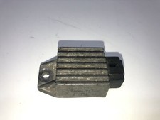 Regolatore Di Tensione Corrente Stabilizzatore Kymco Kb 50 1995 1998