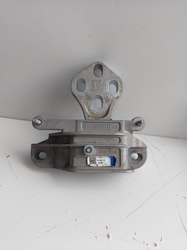 M1b1 7m121 supporto motore - m1b1-7m121-ca,