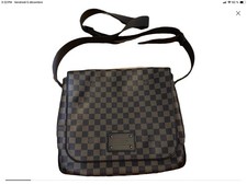 Sacoche LOUIS VUITTON MM