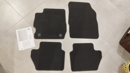 Set tappetini auto - , moquette