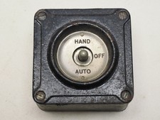 INSOLITO INTERRUTTORE A