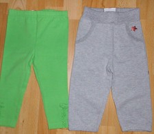 2 bellissimi pantaloni leggings taglia 74/80