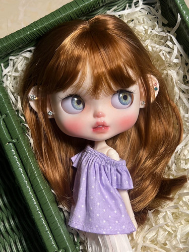 Bambola blythe fatta - a, mano