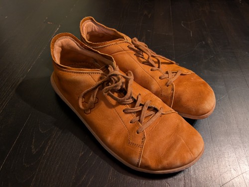 Vivobarefoot geo court iii tan - iii,