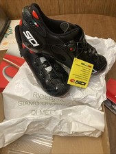 Scarpe da ciclismo su strada