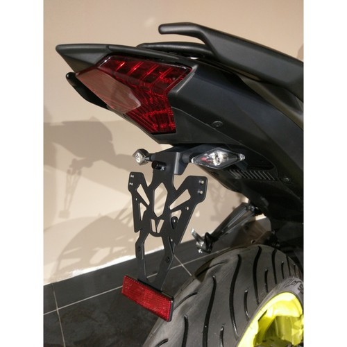 Portatarga yamaha nero - mt-03,