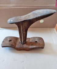 VECCHIO ATTREZZO DA CALZOLAIO