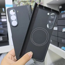 Custodia magnetica vera fibra