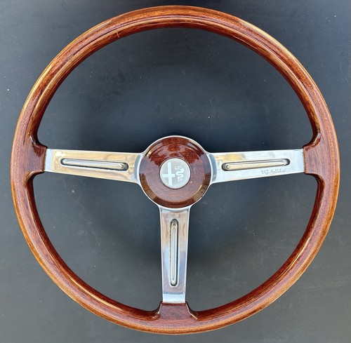 Volante hellebore alfaromeo - vg,