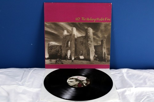 The unforgettable fire lp - fire,