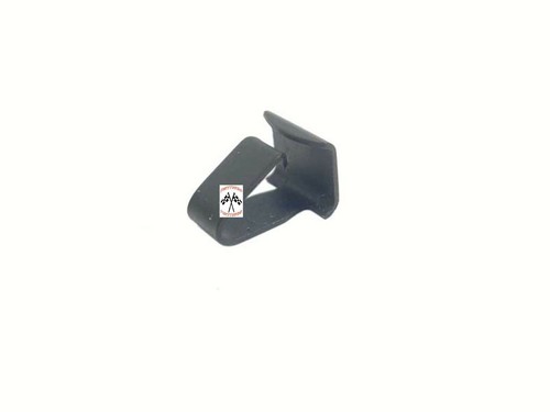 Clip per fissaggio guarnizione