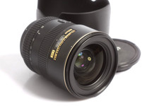 Nikon AF-S Nikkor 2,8/17-55 G