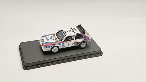 Lancia delta s4martini - 1:43,