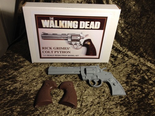 The walking dead rick - walking,