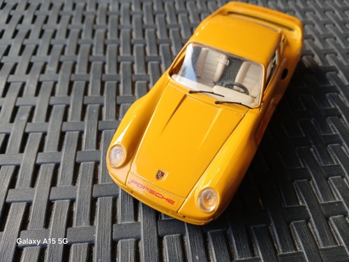 Burago porsche 959 - 959, gialla