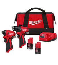 Milwaukee M12BLPP2D-202B Kit