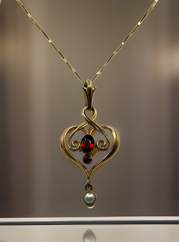 Collana con ciondolo art - collana,