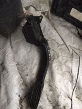 55702020 PEDALE ACCELERATORE