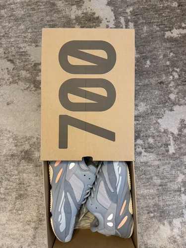 Adidas yeezy boost - yeezy, wave