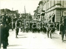 1930 ca TORINO RIVA DESTRA Principe Umberto II sfila per le vie *Fotografia
