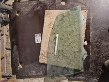 VETRO SCENDENTE ANTERIORE DESTRO DX PASSEGGERE VOLKSVAGEN GOLF 7 SPORTVAN